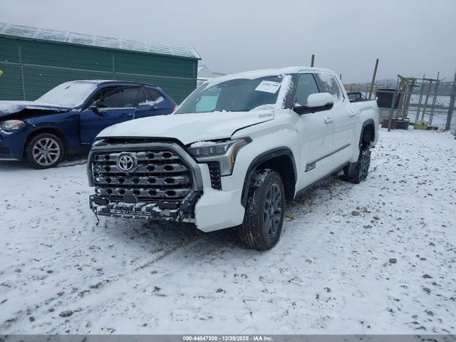 2025 TOYOTA TUNDRA HYBRID 5TFNC5DB6SX104539 Photo 1