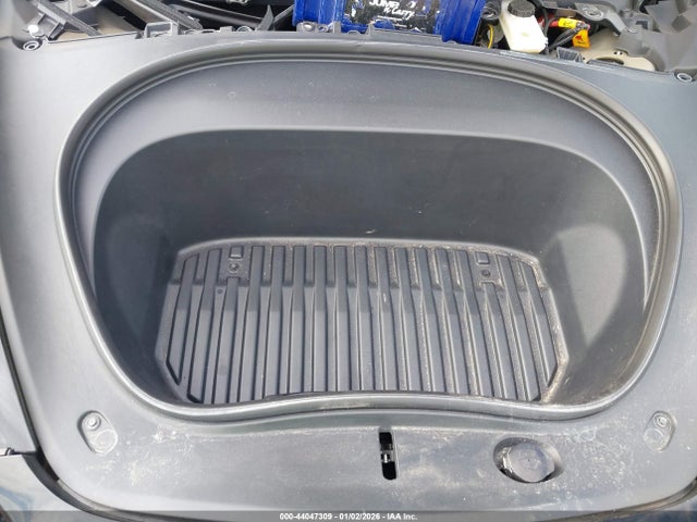 2024 TESLA MODEL 3 5YJ3E1EB3RF793680 Photo 9