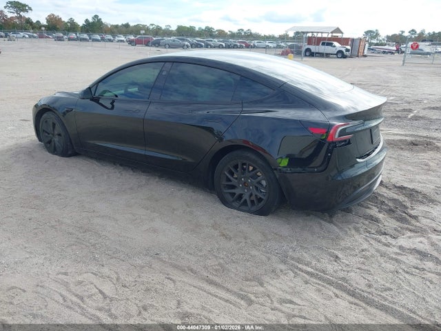 2024 TESLA MODEL 3 5YJ3E1EB3RF793680 Photo 2