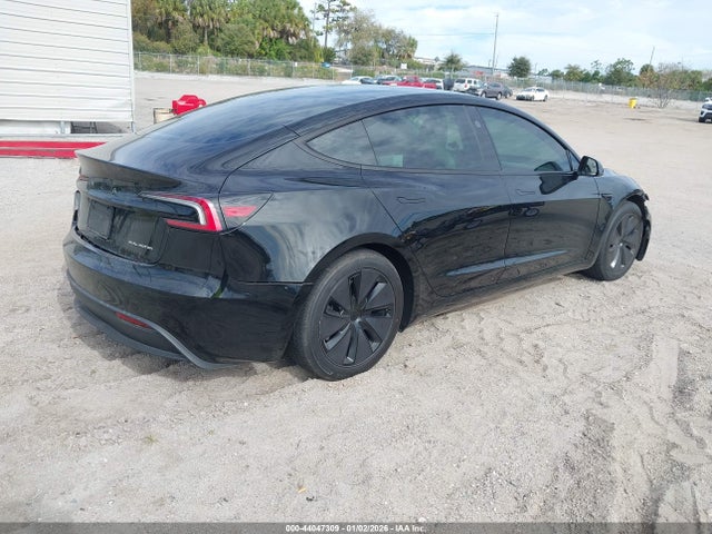 2024 TESLA MODEL 3 5YJ3E1EB3RF793680 Photo 3