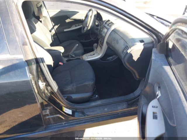 2010 TOYOTA COROLLA 2T1BU4EE1AC235202 Photo 4