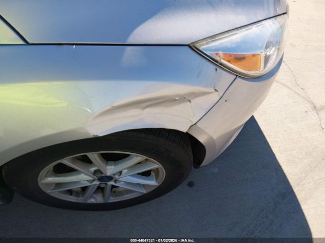 2016 FORD FOCUS 1FADP3F25GL360077 Photo 5