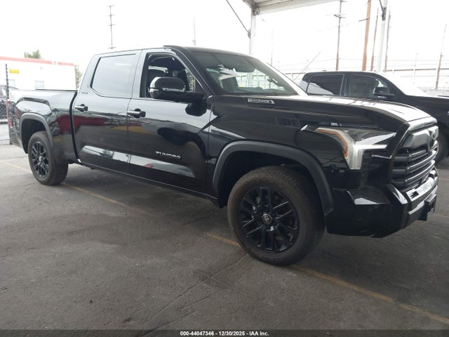Toyota Tundra Hybrid Limited Crewmax 6.4' Bed 2025 5TFWC5EC9SX008674 main image