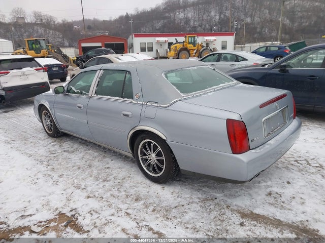 2004 CADILLAC DEVILLE 1G6KD54Y84U202810 Photo 2