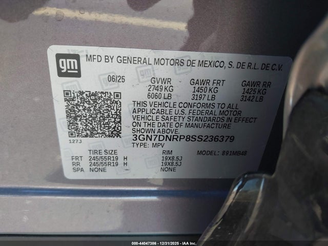 3GN7DNRP8SS236379 Chevrolet Equinox Ev Lt 2
