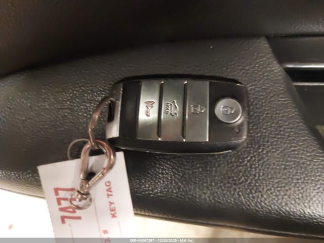 2017 KIA OPTIMA HYBRID KNAGU4LE5H5014568 Photo 10