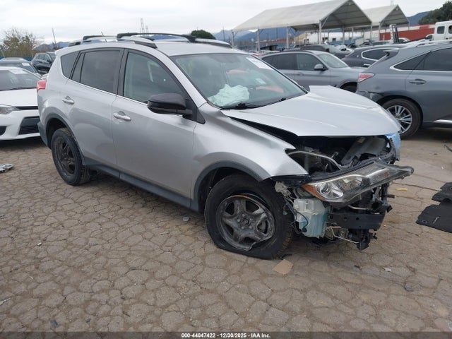 Toyota RAV4 LE 2015 2T3ZFREV2FW231033 главное изображение