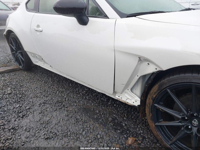 Toyota Gr86 Premium 2023 JF1ZNBE17P9753932 Image 19