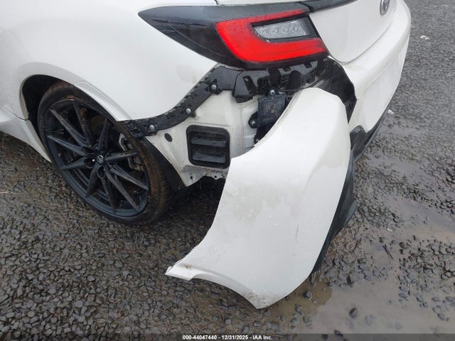 Toyota Gr86 Premium 2023 JF1ZNBE17P9753932 Image 21