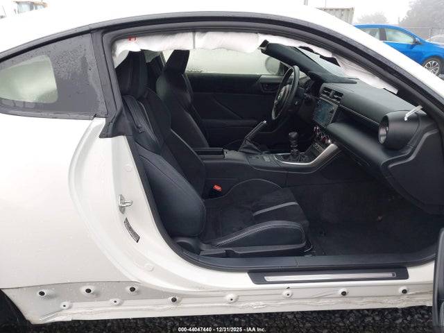 Toyota Gr86 Premium 2023 JF1ZNBE17P9753932 Image 5