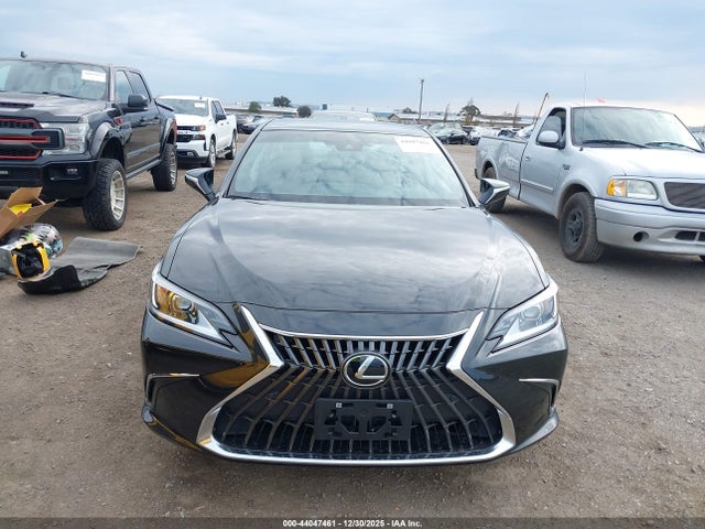 44047461 :رقم المزاد ، 58ADZ1B18SU210381 vin ، 2025 Lexus Es 350 مزاد بيع