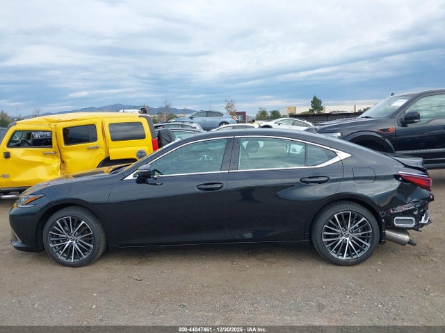 44047461 :رقم المزاد ، 58ADZ1B18SU210381 vin ، 2025 Lexus Es 350 مزاد بيع