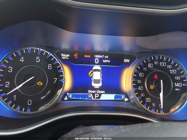 Aukcja sprzedaży 2015 Chrysler 200 C, vin: 1C3CCCCB3FN501659, numer aukcji: 44047485