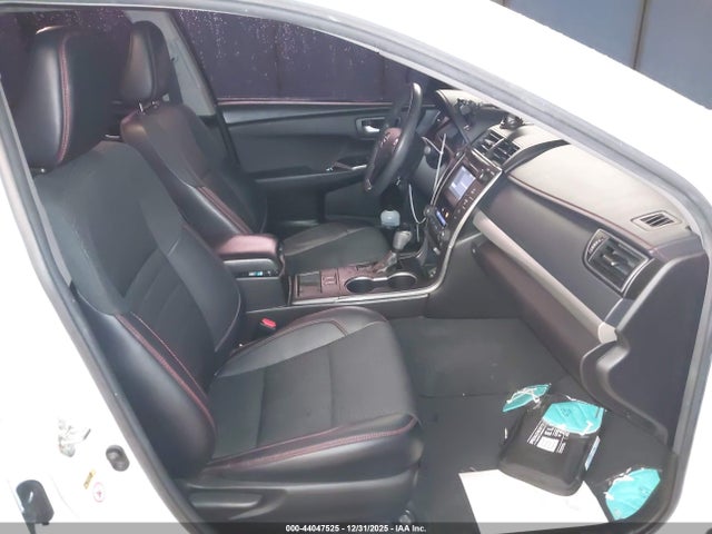 4T1BD1FK0HU217897 Toyota Camry Hybrid Se