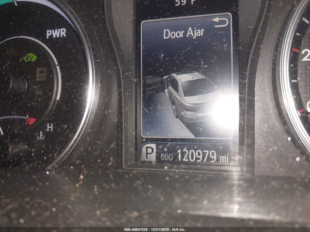 4T1BD1FK0HU217897 Toyota Camry Hybrid Se