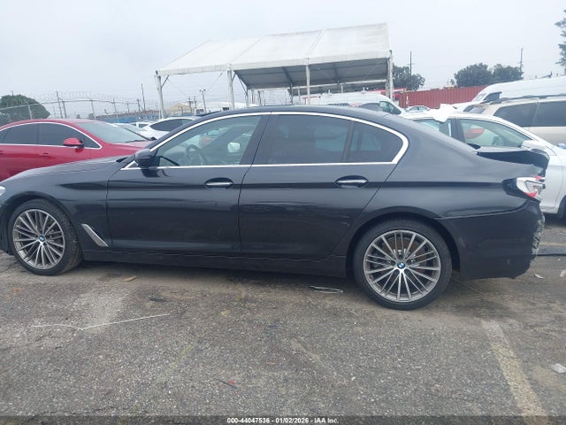 WBAJA5C33HG895987 BMW 530I