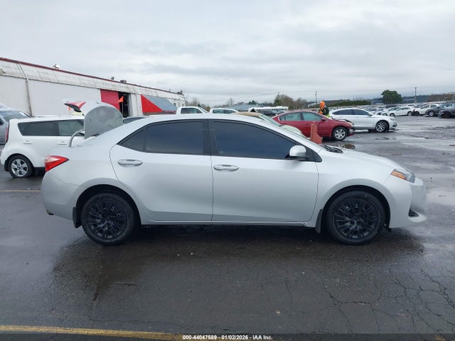 2T1BURHE5HC918202 Toyota COROLLA LE