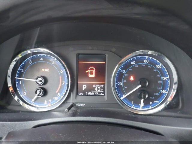 2T1BURHE5HC918202 Toyota COROLLA LE