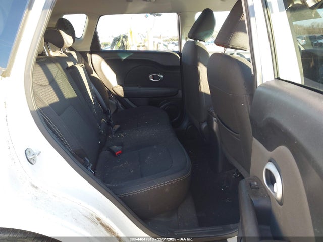 KIA SOUL + 2014 KNDJP3A59E7029782 Image 8