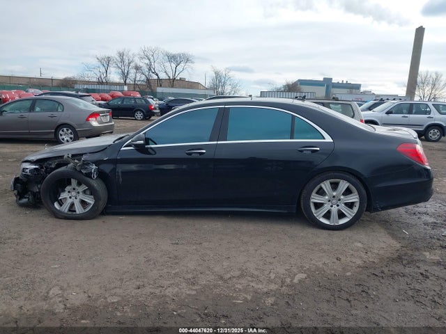 Mercedes-Benz S 550 4matic 2015 WDDUG8FB8FA088065 Image 13