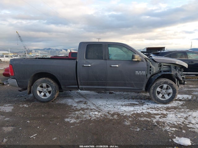 44047658 :رقم المزاد ، 1C6RR7GG9HS661669 vin ، 2017 Ram 1500 Slt مزاد بيع