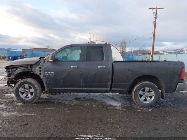 44047658 :رقم المزاد ، 1C6RR7GG9HS661669 vin ، 2017 Ram 1500 Slt مزاد بيع