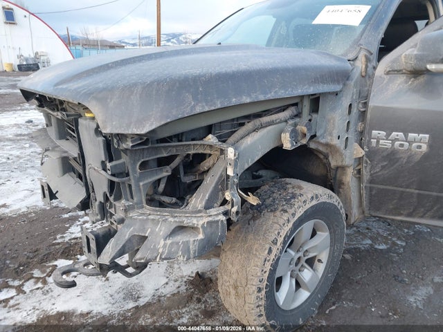 44047658 :رقم المزاد ، 1C6RR7GG9HS661669 vin ، 2017 Ram 1500 Slt مزاد بيع