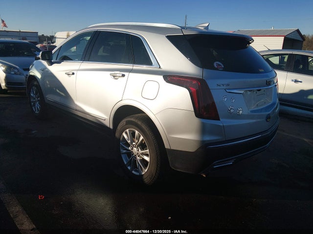 2020 CADILLAC XT5 1GYKNCRS3LZ112995 Photo 2