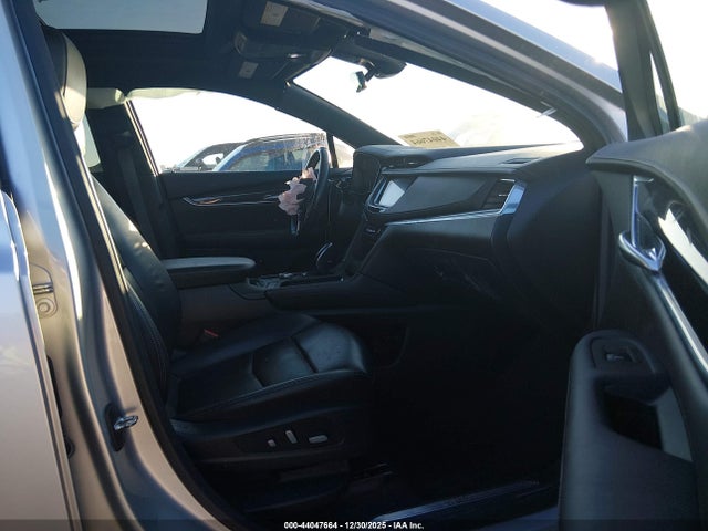 2020 CADILLAC XT5 1GYKNCRS3LZ112995 Photo 4
