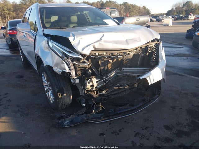 2020 CADILLAC XT5 1GYKNCRS3LZ112995 Photo 5
