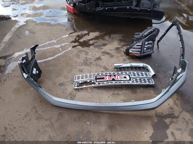 3GTUUDE81SG272499 GMC Sierra 1500 4wd Short Box Slt