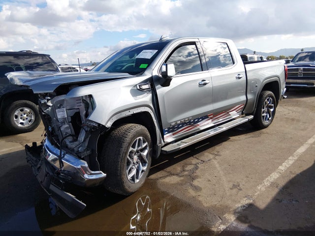 3GTUUDE81SG272499 GMC Sierra 1500 4wd Short Box Slt