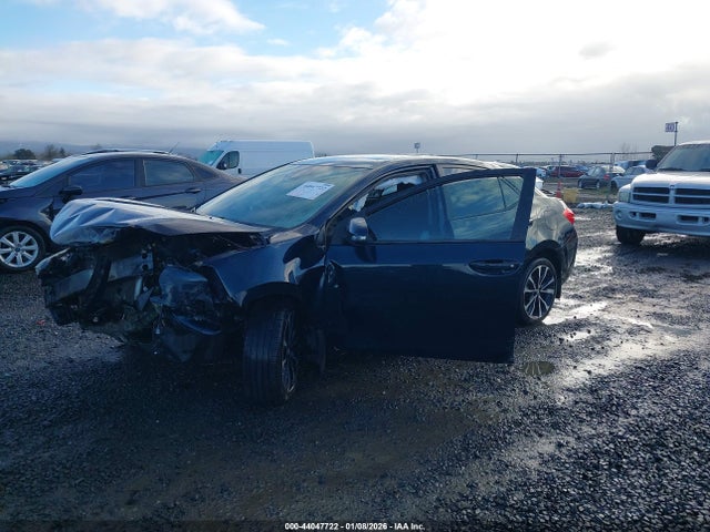 Toyota COROLLA SE 2017 2T1BURHE9HC887584 Image 2