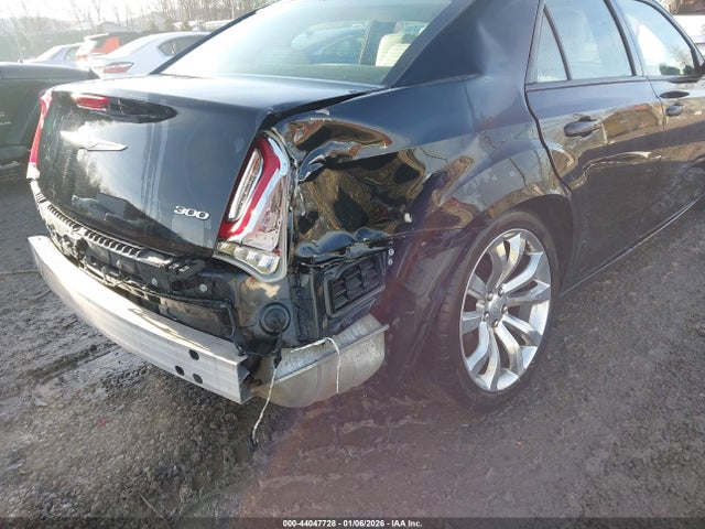 Продажа на аукционе авто 2017 Chrysler 300 Limited, vin: 2C3CCAAG7HH582504, номер лота: 44047728