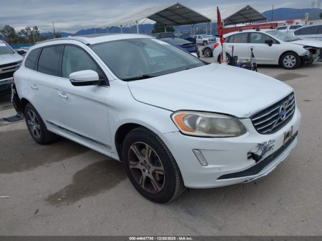 2015 VOLVO XC60 YV4902RK5F2631053