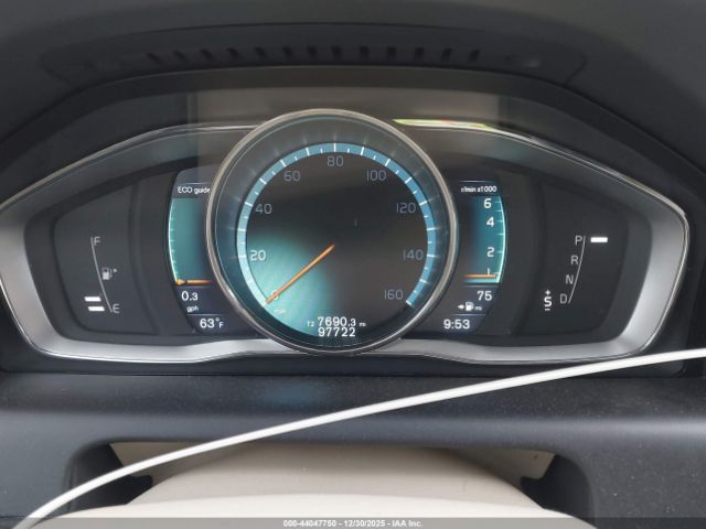 2015 VOLVO XC60 YV4902RK5F2631053 Photo 6