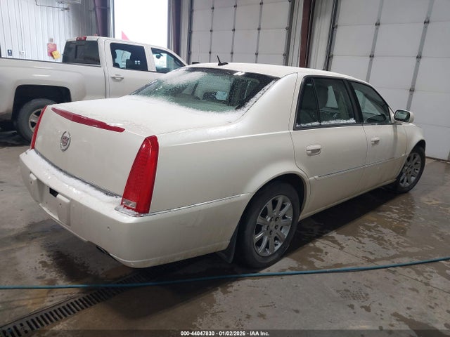 2008 CADILLAC DTS 1G6KD57YX8U198194 Photo 3