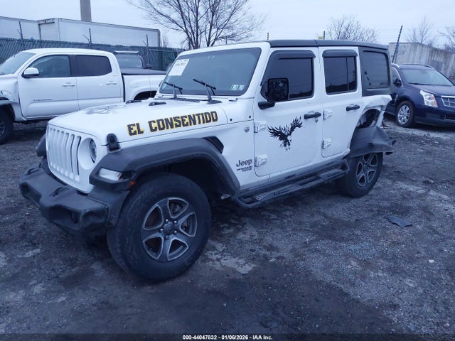 1C4HJXDN8MW532582 Jeep Wrangler Unlimited Sport S 4x4