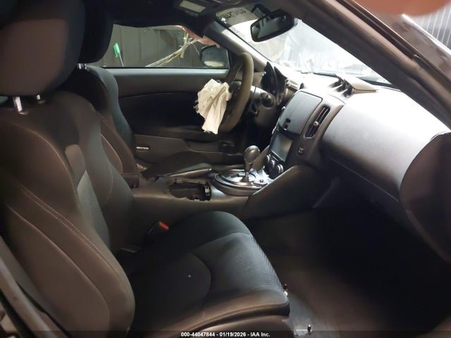 2017 NISSAN 370Z JN1AZ4EH6HM953657 Photo 4