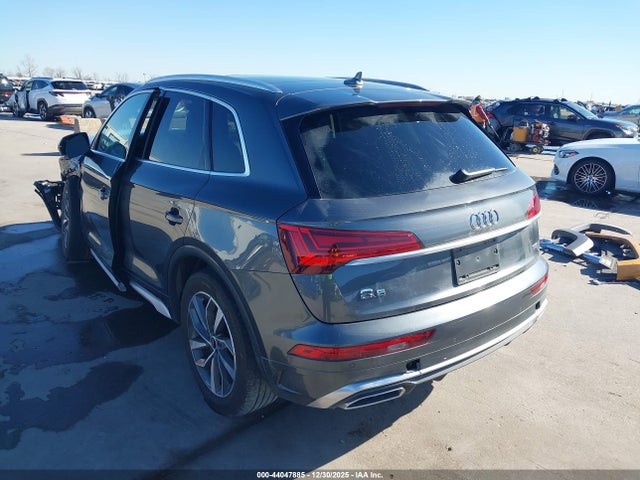 2022 AUDI Q5 WA1EAAFY3N2041489 Photo 2