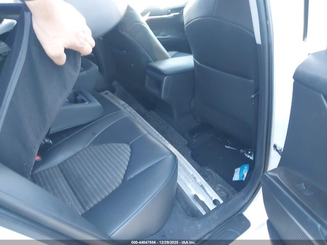 4T1G11AK7NU680248 Toyota CAMRY SE