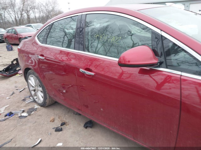 44047902 :رقم المزاد ، 1G4PR5SK9D4256681 vin ، 2013 Buick Verano Convenience Group مزاد بيع
