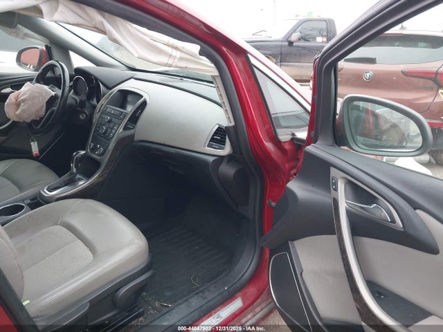 44047902 :رقم المزاد ، 1G4PR5SK9D4256681 vin ، 2013 Buick Verano Convenience Group مزاد بيع