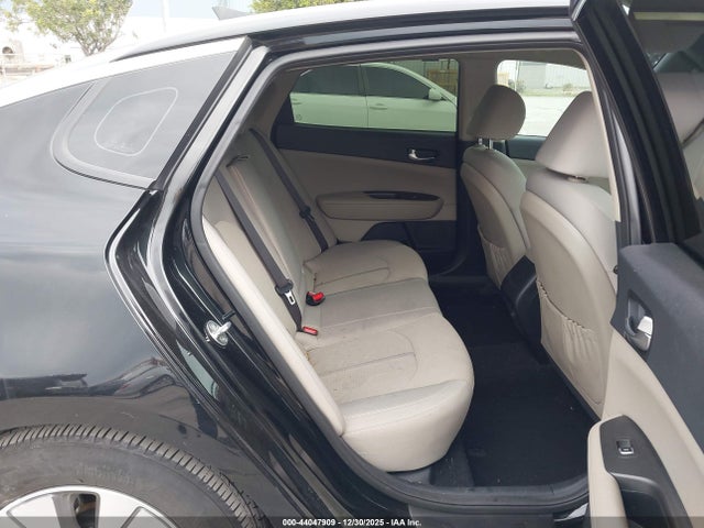 KIA OPTIMA HYBRID 2017 KNAGT4LC2H5007174 Image 8