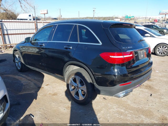 2018 MERCEDES-BENZ GLC 300 WDC0G4JB4JV091520 Photo 2