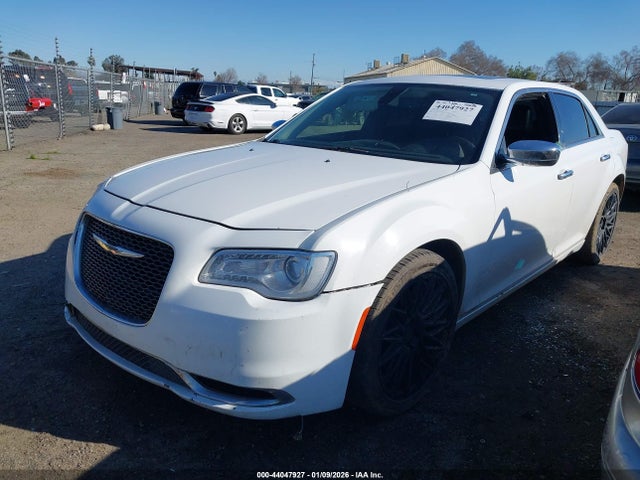 2C3CCAEG5GH320490 Chrysler 300C