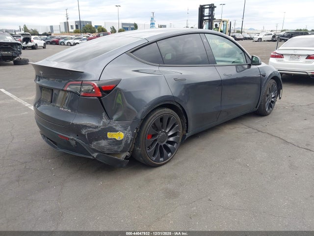 2022 TESLA MODEL Y 7SAYGDEF0NF439519 Photo 3