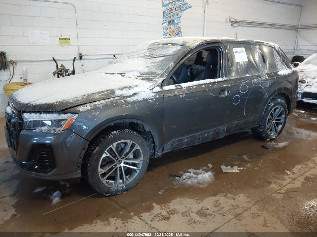 2025 AUDI Q7 WA1LCBF78SD000693 Photo 1