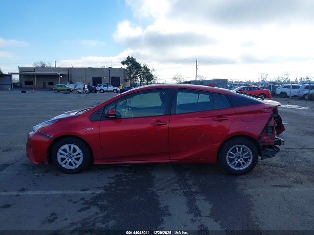 Toyota Prius Two 2017 JTDKBRFU8H3545343 Image 14