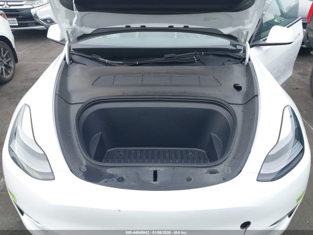 44048042 :رقم المزاد ، 7SAYGDEF8PF738971 vin ، 2023 Tesla Model Y Performance Dual Motor All-wheel Drive مزاد بيع
